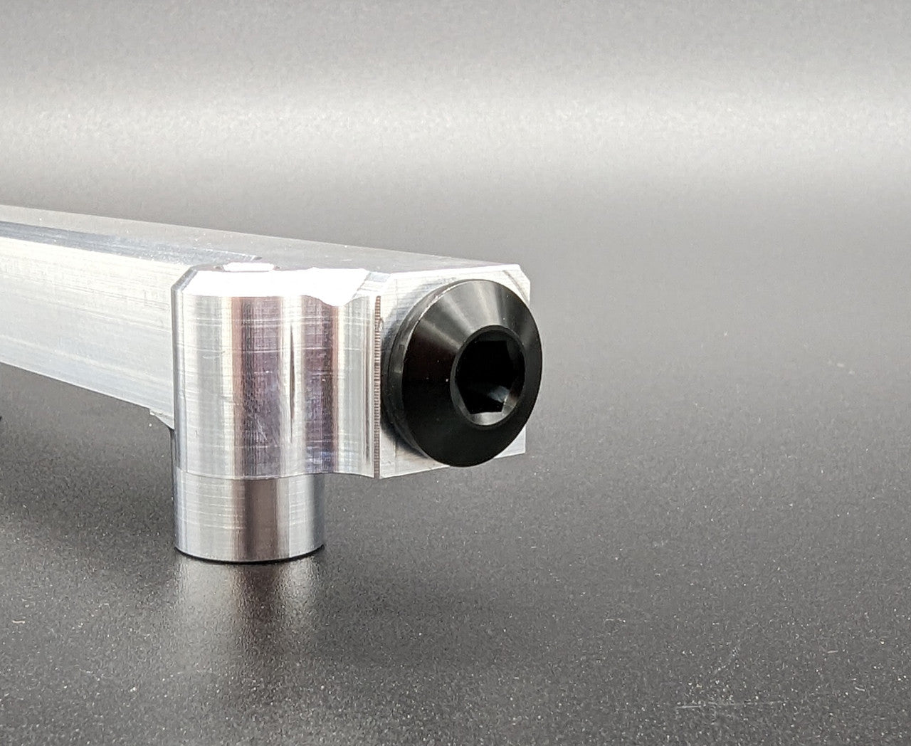 Shown with optional fittings
Pre-production images, final product may differ slightly from photos